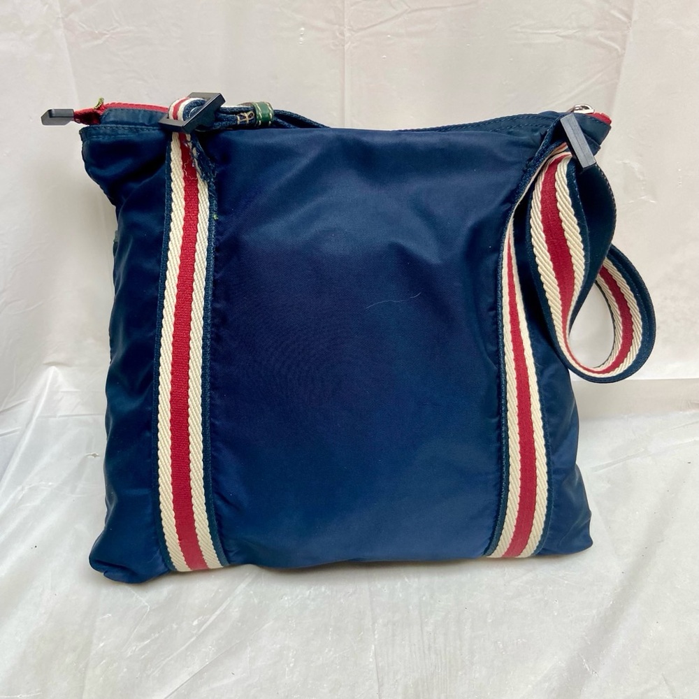 Vintage, Gucci, Rare Nylon, Red White and Blue Shoulder-Crossbody Bag - Picture 7 of 16